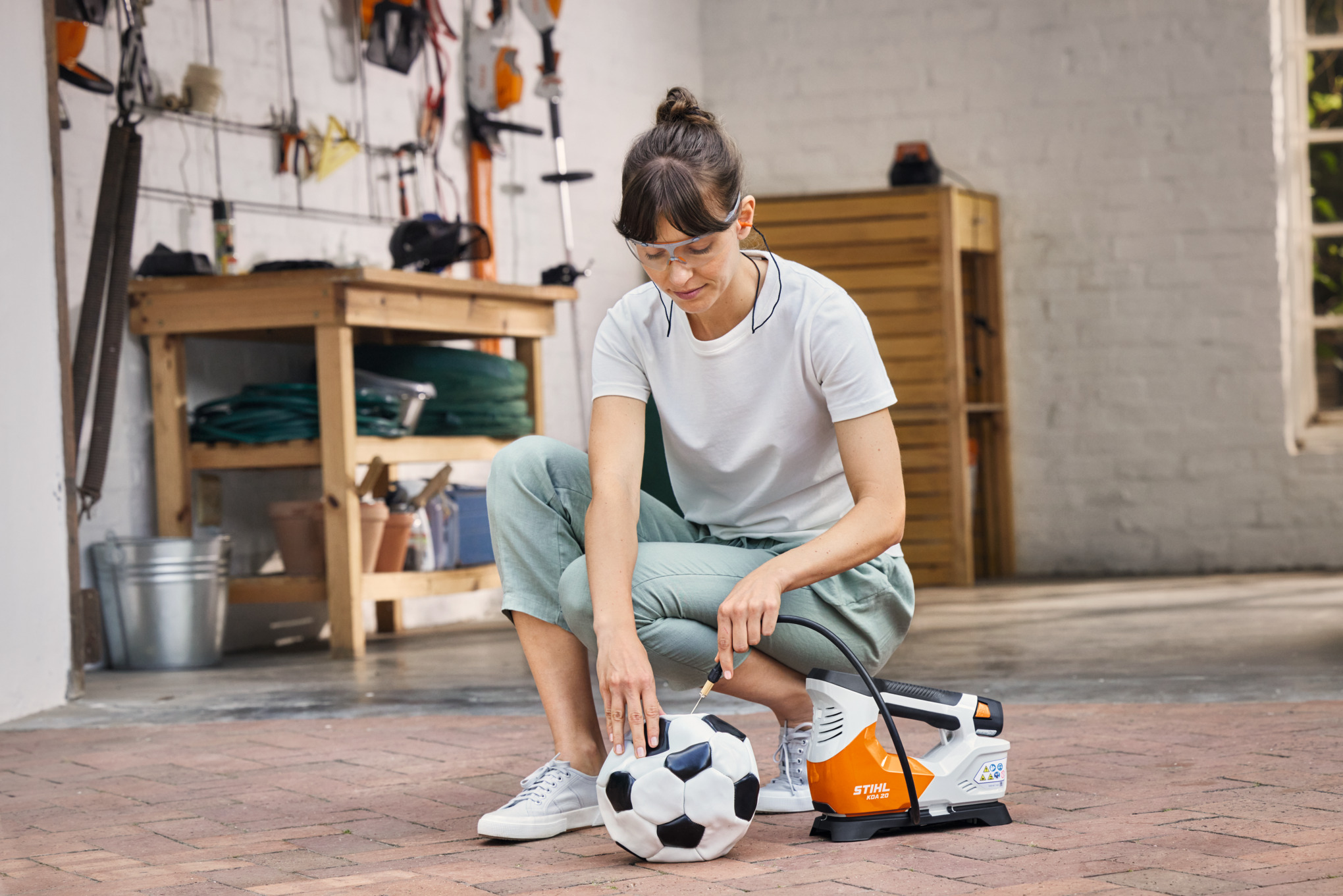 KOA 20 Cordless Compressor with 1x AS 2 battery and AL 1 charger