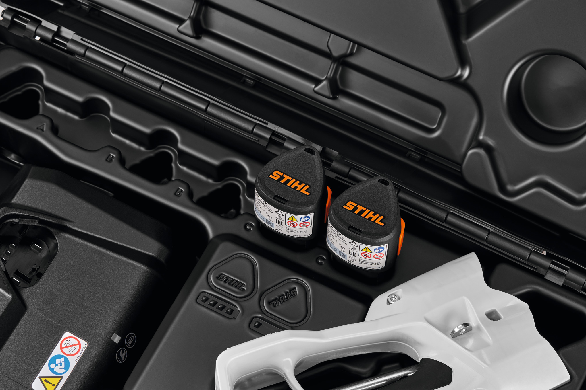 GTA 40 Cordless Pruner with 2x AS 2 battery and AL 5-2 charger